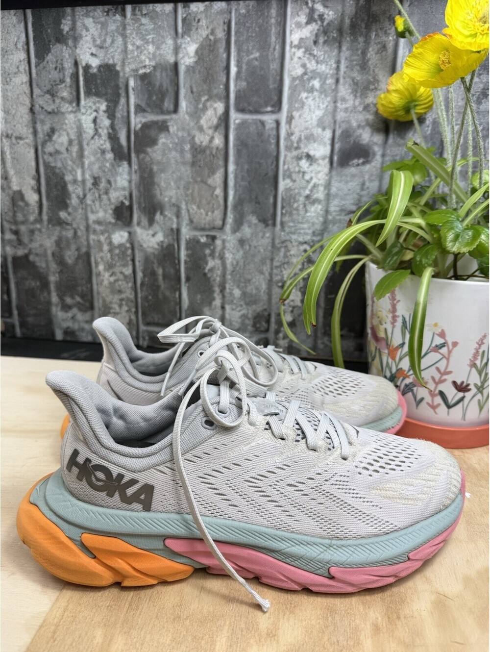 Hoka One One Clifton Edge Women’s Nimbus Cloud/Lunar Rock Mesh Sneakers 1110511